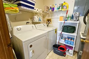 106 Village Creek Dr, Lake in the Hills, IL 60156 - Photo 12