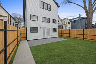 2323 W Farragut Ave, Chicago, IL 60625 - Photo 48
