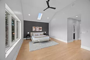 2323 W Farragut Ave, Chicago, IL 60625 - Photo 32