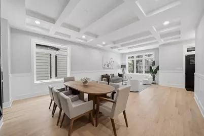 2323 W Farragut Avenue, Chicago, IL 60625 - Photo 26