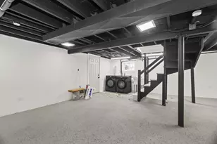 511 W 104th St, Chicago, IL 60628 - Photo 18