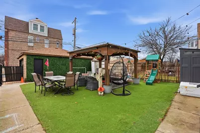 1900 N Kenneth Avenue, Chicago, IL 60639 - Photo 22