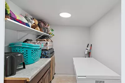 303 E Depot Street, Creston, IL 60113 - Photo 16