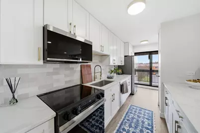 3700 Capri Court #308, Glenview, IL 60025 - Photo 8