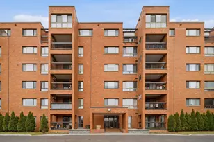 3700 Capri Ct, Glenview, IL 60025 - Photo 1