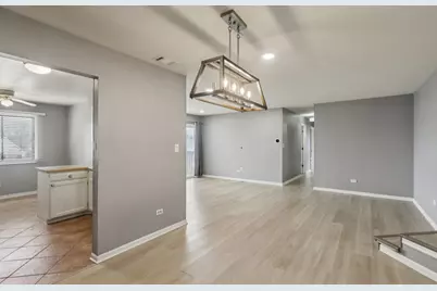 1200 Knottingham Court #2B, Schaumburg, IL 60193 - Photo 4