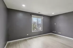 1200 Knottingham Ct, Schaumburg, IL 60193 - Photo 8