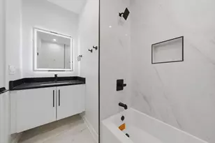 1355 N Western Ave, Chicago, IL 60622 - Photo 12