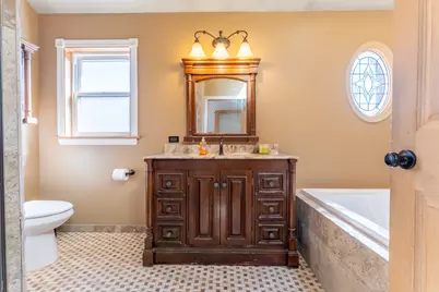 5454 W Eddy Street, Chicago, IL 60641 - Photo 14