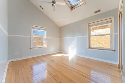5454 W Eddy Street, Chicago, IL 60641 - Photo 10