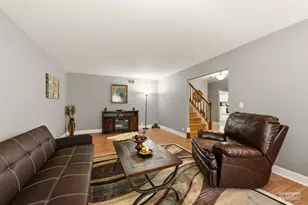 2499 Quail Ct, Aurora, IL 60502 - Photo 6