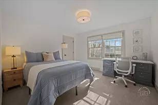 826 S Charles Ave, Naperville, IL 60540 - Photo 22