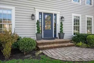 826 S Charles Ave, Naperville, IL 60540 - Photo 4