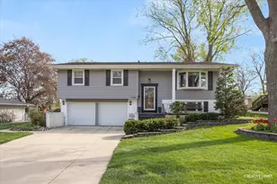 1321 Hampton Ln, Schaumburg, IL 60193 - Photo 1