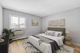 147 W Elk Trail, Carol Stream, IL 60188 - Photo 8