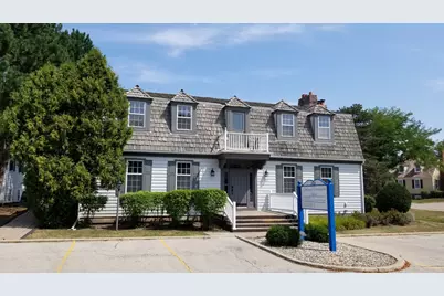 1630 W Colonial Parkway W #25, Inverness, IL 60067 - Photo 1