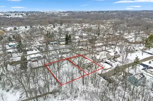 5615 Bunny Ave, McHenry, IL 60051 - Photo 4