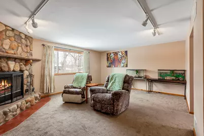 5615 Bunny Avenue, McHenry, IL 60051 - Photo 10