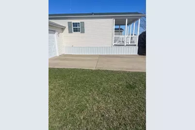 667 Aspen Drive, Manteno, IL 60950 - Photo 2