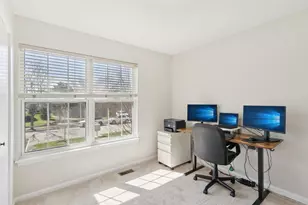 1810 Grove Ave, Schaumburg, IL 60193 - Photo 14