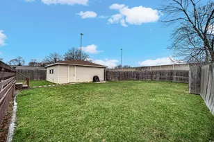 17509 Maple Ave, Lansing, IL 60438 - Photo 24