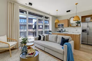 8340 Center Ave, River Grove, IL 60171 - Photo 4