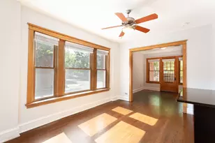 3338 N Wolcott Ave, Chicago, IL 60657 - Photo 8