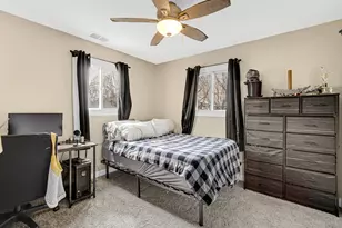 31 E 14th Pl, Lombard, IL 60148 - Photo 8