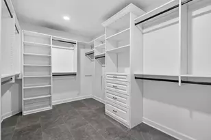 685 E Thornhill Ln, Palatine, IL 60074 - Photo 30