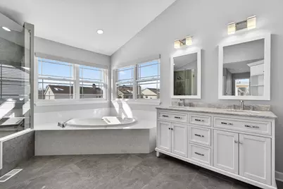 685 E Thornhill Lane, Palatine, IL 60074 - Photo 28