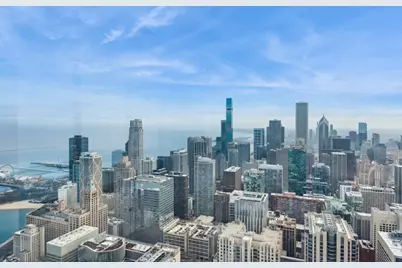 180 E Pearson Street #6907, Chicago, IL 60611 - Photo 32