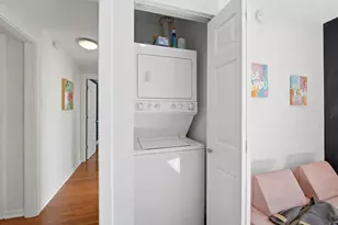 132 Clyde Ave, Evanston, IL 60202 - Photo 14