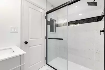 1006 Foxworth Boulevard, Lombard, IL 60148 - Photo 26
