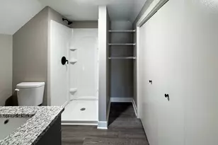 2817 9th St, Rockford, IL 61109 - Photo 6