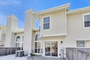 640 Sturnbridge Ln, Schaumburg, IL 60173 - Photo 28