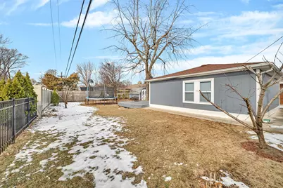 1616 Mayfield Avenue, Joliet, IL 60435 - Photo 40