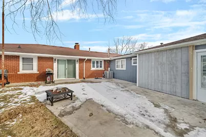 1616 Mayfield Avenue, Joliet, IL 60435 - Photo 38