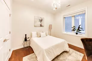 2435 W Belmont Ave, Chicago, IL 60618 - Photo 24