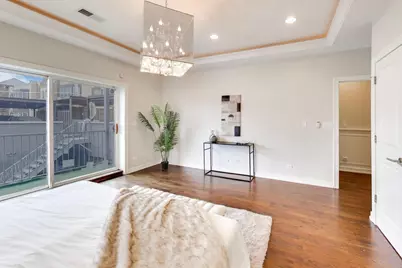 2435 W Belmont Avenue #2E, Chicago, IL 60618 - Photo 10