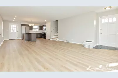 410 W Mueller Street, Arlington Heights, IL 60004 - Photo 4