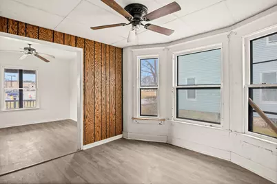 627 N 14th Street, Dekalb, IL 60115 - Photo 16