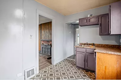 627 N 14th Street, Dekalb, IL 60115 - Photo 18