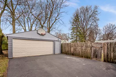627 N 14th Street, Dekalb, IL 60115 - Photo 4