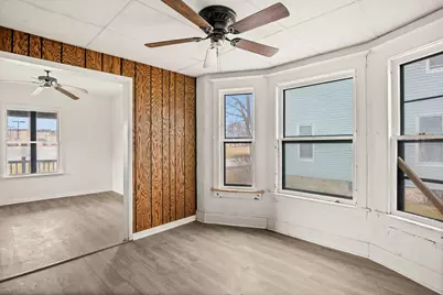 627 N 14th Street, Dekalb, IL 60115 - Photo 16