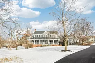 2904 Fox Knoll Ct, Johnsburg, IL 60051 - Photo 2