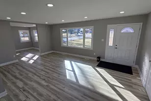 1010 Cassie Dr, Joliet, IL 60435 - Photo 4