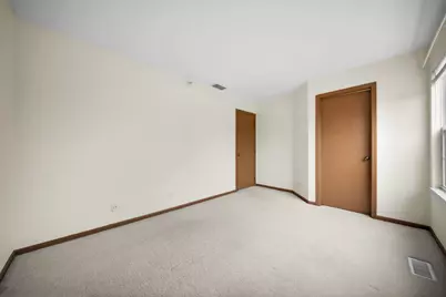 [Address not provided], Mundelein, IL 60060 - Photo 16
