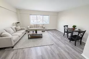 1400 Chicago Ave, Evanston, IL 60201 - Photo 4