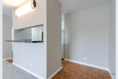 8 Oak Creek Drive #2802, Buffalo Grove, IL 60089 - Photo 6