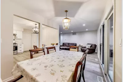 206 Country Lane, Des Plaines, IL 60016 - Photo 8